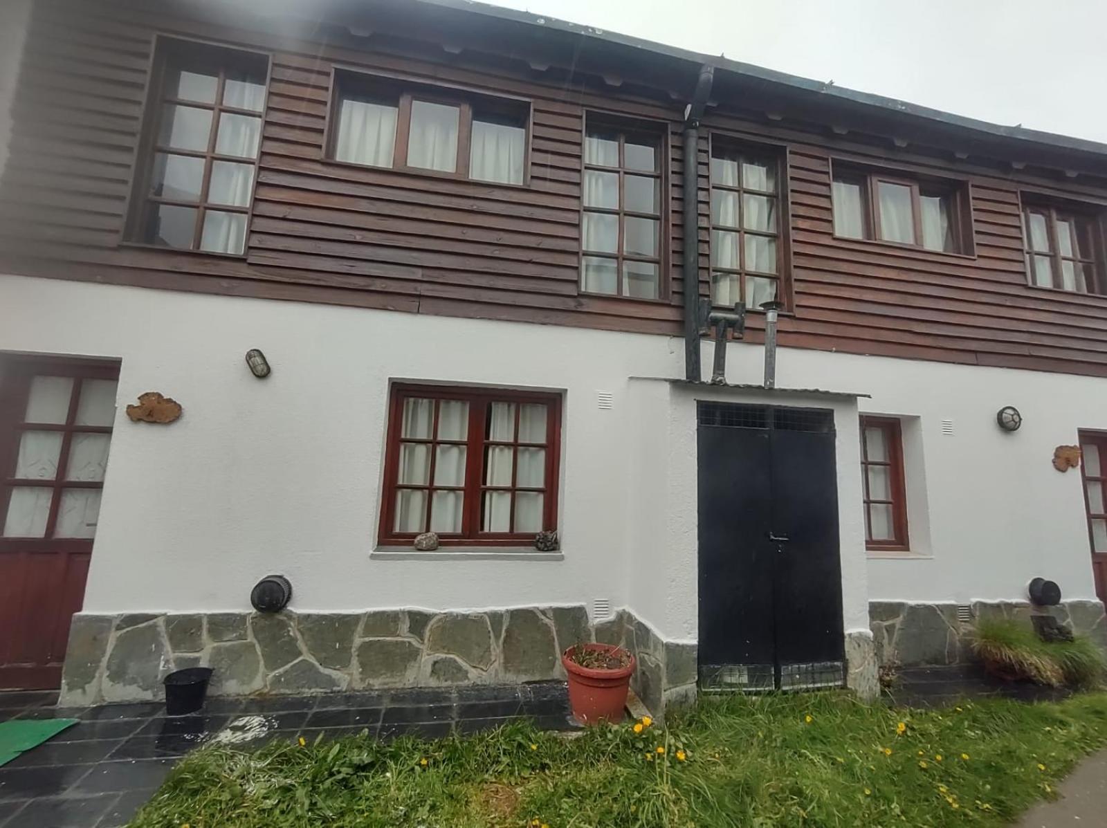 Departamentos Ahnen Apartment Ushuaia Exterior photo